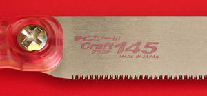 Primer plano Sierra KUGIHIKI Lifesaw KRAFT 145 mm Japón Japonés herramienta carpintería