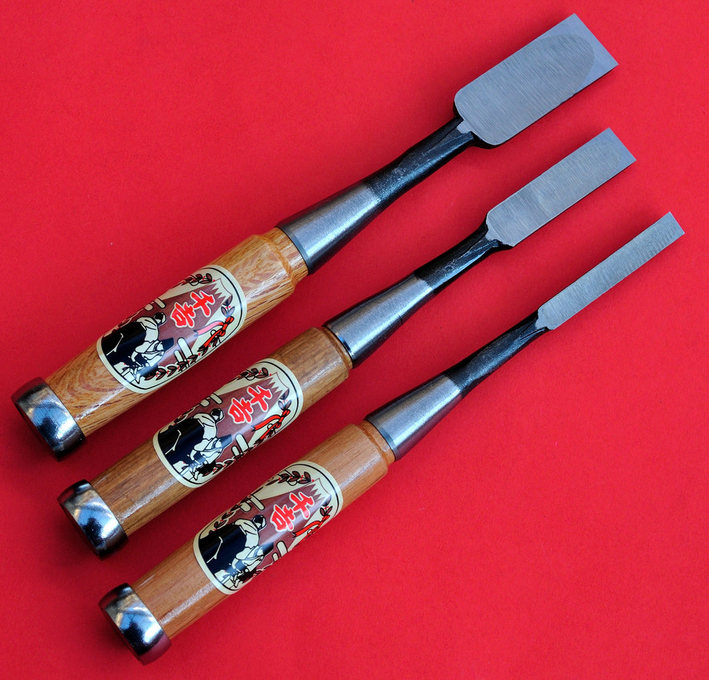 Ensemble de 12 ciseaux à bois japonais (Nomi)