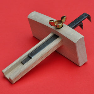 Rückansicht Rückseite Japanisches Kebiki Streichmaß mit zwei Anreißstäben Japan Fujiwara Japanisch Werkzeug